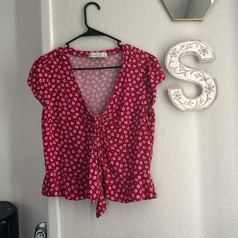 Abercrombie and Fitch floral top